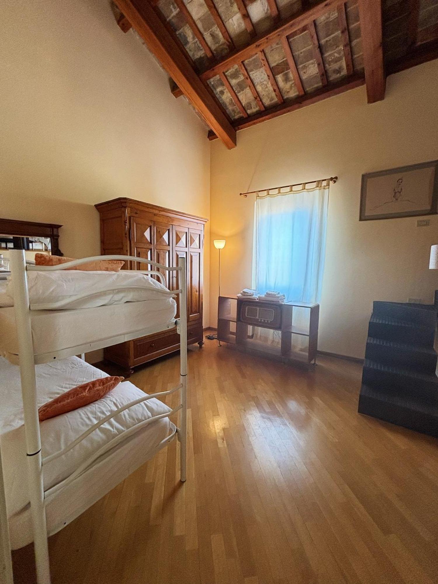 Domus Mirabilis Homestay Ancona Buitenkant foto